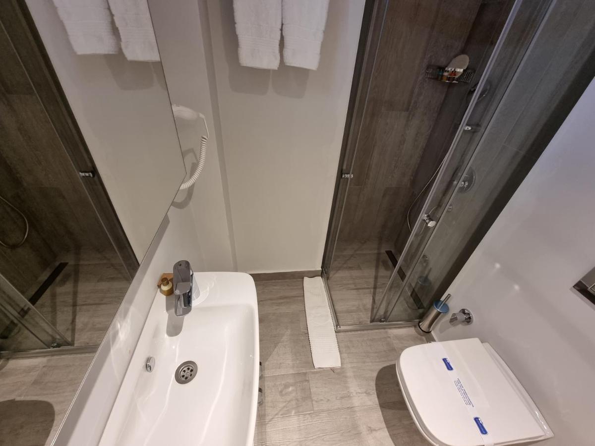 10M2 Hotel Istanbul Ngoại thất bức ảnh